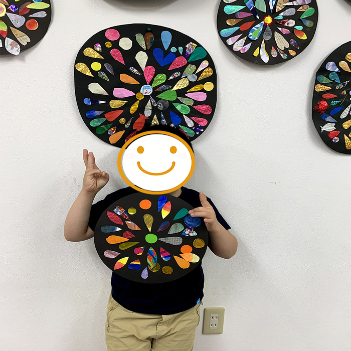 放課後等デイサービスアンジェリカ 空きあり 放課後等デイサービス 神戸市中央区のブログ 八月製作 花火 Litalico発達ナビ