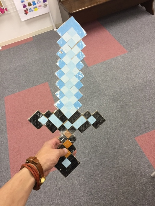 放課後等デイサービスアンジェリカ 空きあり 放課後等デイサービス 神戸市中央区のブログ 段ボール製作 マインクラフト編 Litalico発達ナビ 放課後等デイサービスアンジェリカ 空きあり 放課後等デイサービス 神戸市中央区のブログ 段ボール製作 マインクラフト編 Litalico発達ナビ