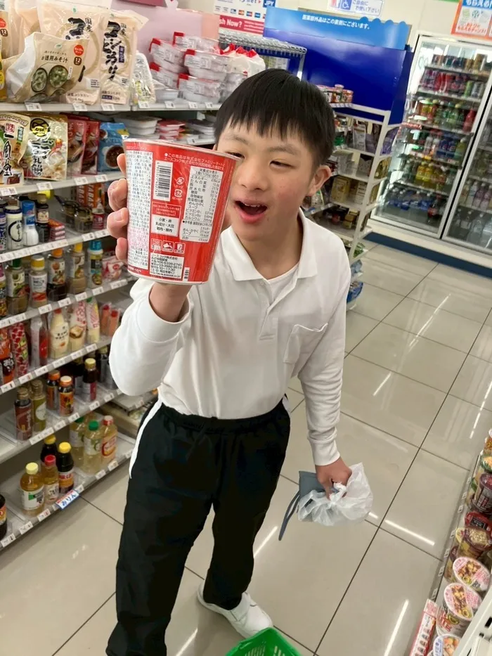 放課後等デイサービス ぱれっと/おやつ何食べる？