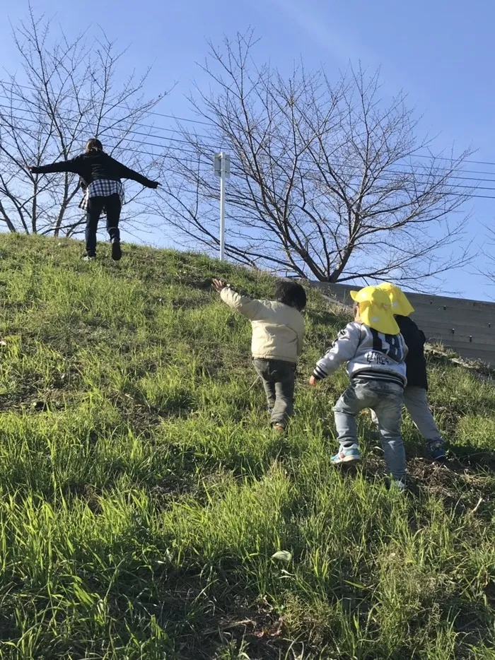 児童発達支援元気キッズ朝霞教室/土手