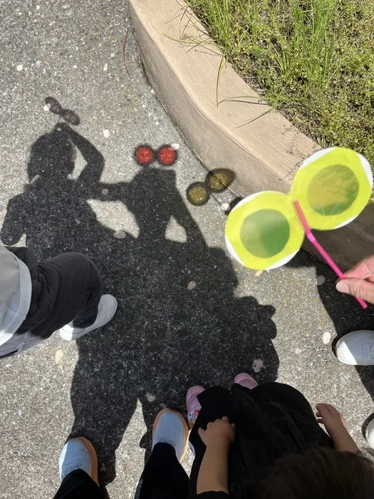 見学受付中！専門職在籍/送迎あり/年中無休（年末年始のみお休み）こぱんはうすさくら 入間豊岡教室/カラフルめがね👓