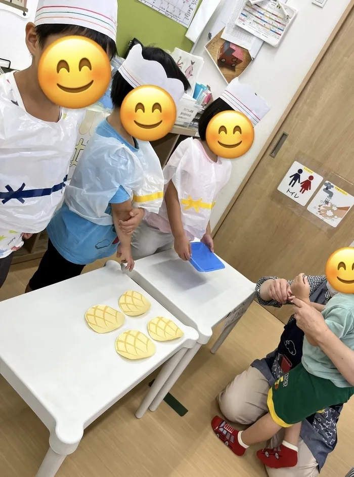 見学受付中！専門職在籍/送迎あり/年中無休（年末年始のみお休み）こぱんはうすさくら 入間豊岡教室/ごっこ遊び🎶