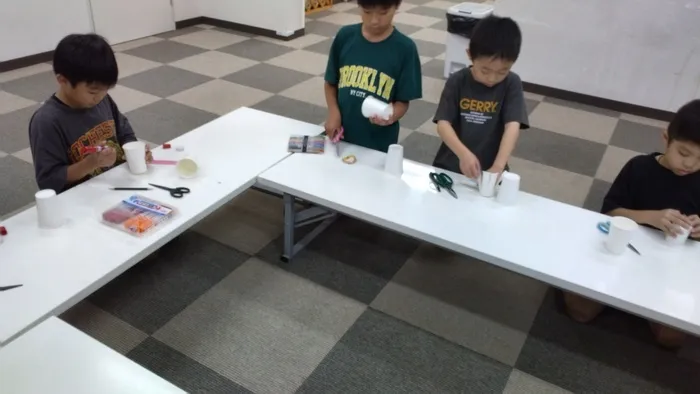  ちゃれんじくらぶ 春日教室/2025.9.11 紙コップクレーンゲーム🍭