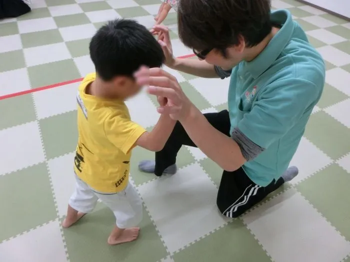 運動発達支援スタジオ笑みりぃ〜深井/😊キッズ　親子遊び😊