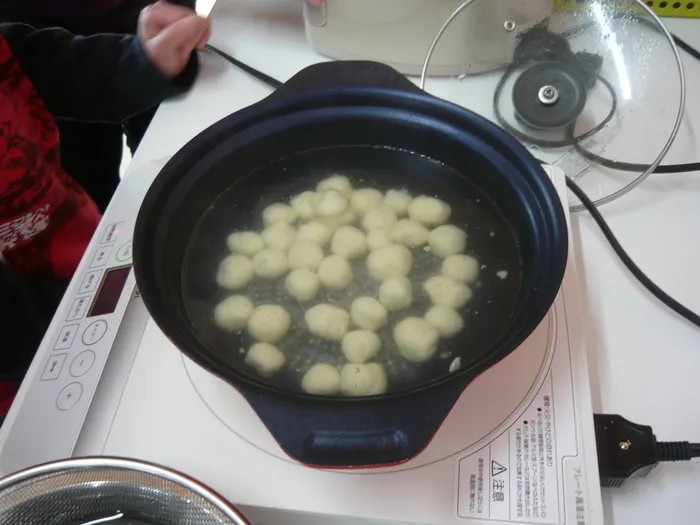 こぱんはうすさくら 草加両新田教室/食育で苦手な食べ物も克服しよう！