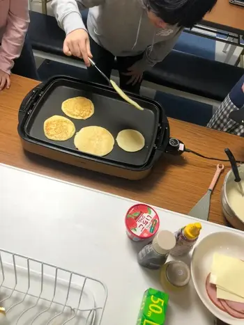 シャインさぎぬま/レッツクッキング「パンケーキ作り」③