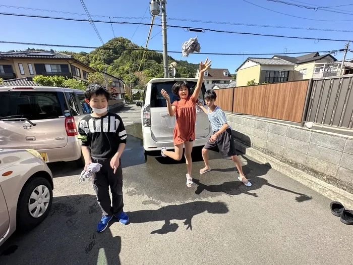 放課後等デイサービス　みつばち/洗車日和✨