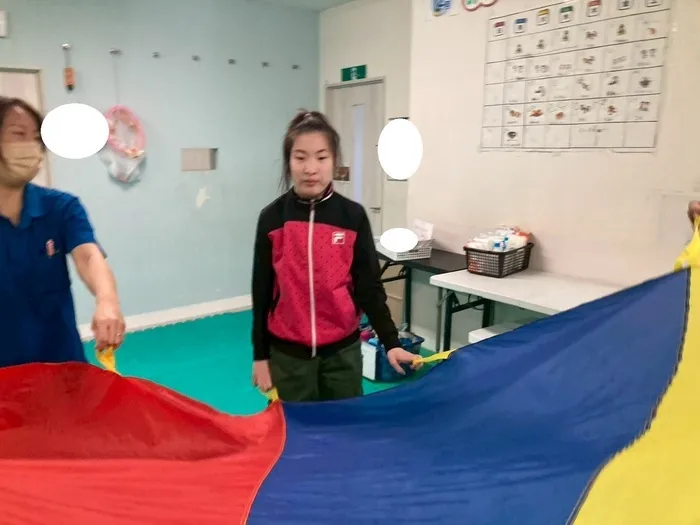 ライズ児童デイサービスししがや/(金)「リトミック」