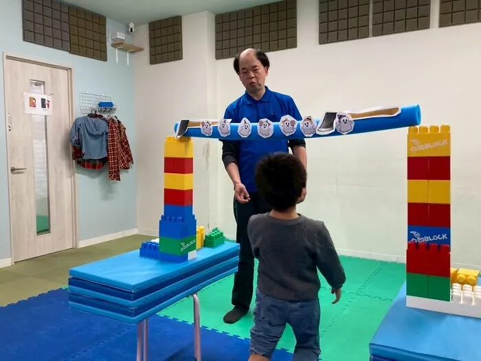 ライズ児童デイサービスししがや/(木)　「ダンス」＆「運動の日」