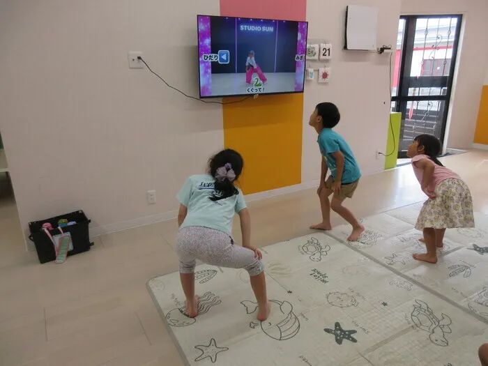 【広い室内遊び場が魅力！】ぷらすてん/今日のイベントは体操🏃