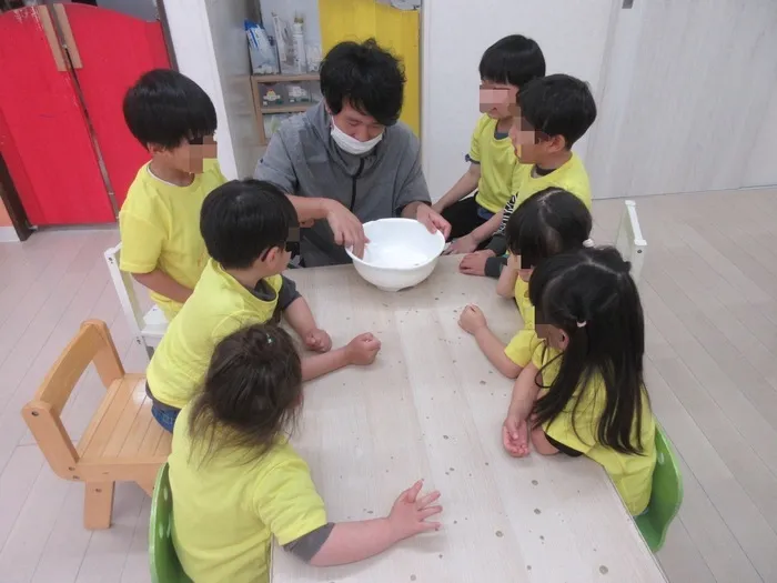 【広い室内遊び場が魅力！】ぷらすてん/今日のスライムは作る所から🎵