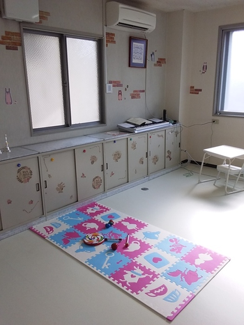 児童デイサービス おハナ/スタッフの専門性・育成環境
