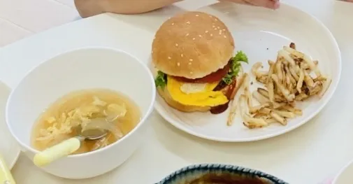 多機能型事業所ぴーかーぶー/土曜日クッキング🍔