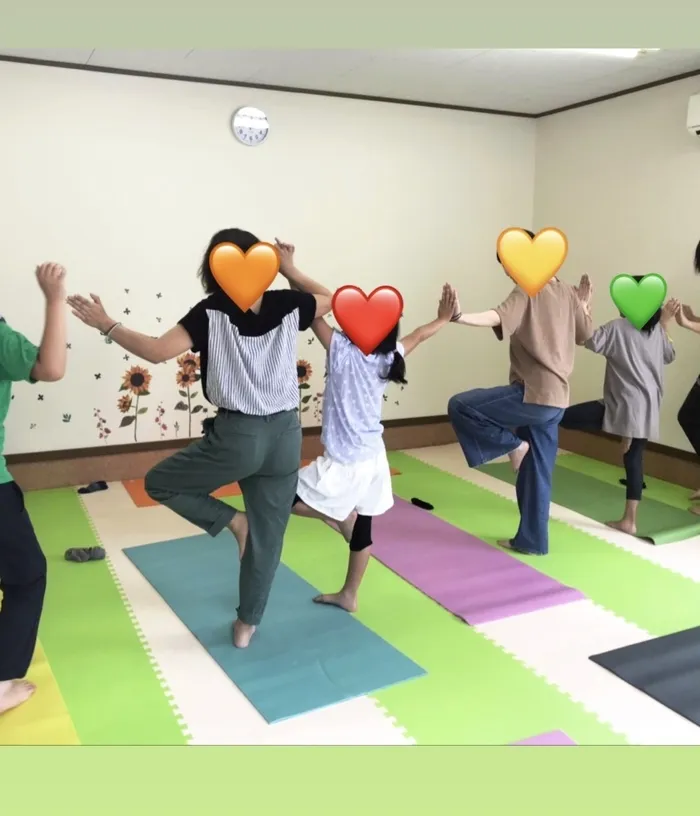 放課後等デイサービス　HALO-はろ-/🧘‍♀️親子ヨガ イベント☀️