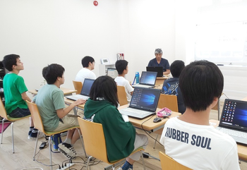 就労準備型放課後等デイサービスこすもすカレッジ豊四季教室