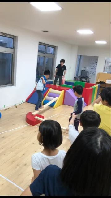 【人気大型遊具設置♪】放課後等デイサービス　癒しの森Kids　みくりや/一本橋ゲームの応用