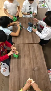 【人気大型遊具設置♪】放課後等デイサービス　癒しの森Kids　みくりや/マフラー作り　途中経過．．．