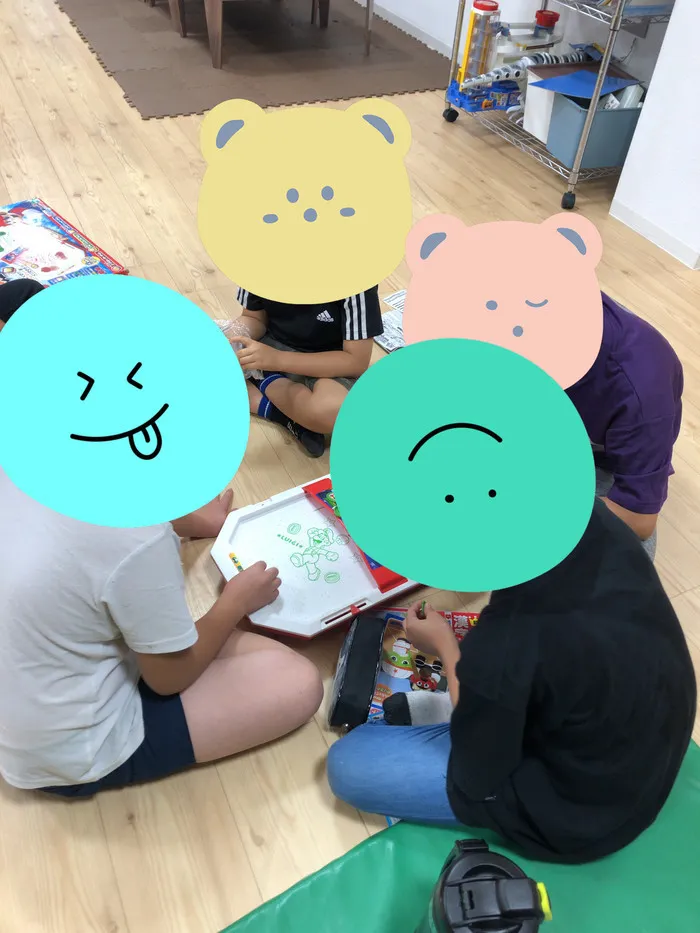 【人気大型遊具設置♪】放課後等デイサービス　癒しの森Kids　みくりや/エアホッケー