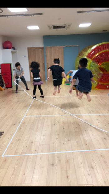 【人気の大型遊具設置♪】児童発達支援事業所 癒しの森Kids みくりや/日常の支援風景