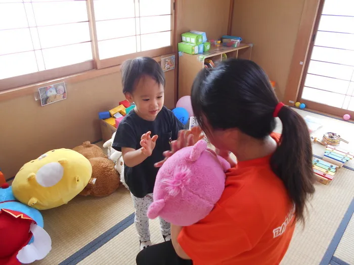 児童発達支援　BAMBOOHAT　KIDS 深⾕駅前教室/スタッフの専門性・育成環境