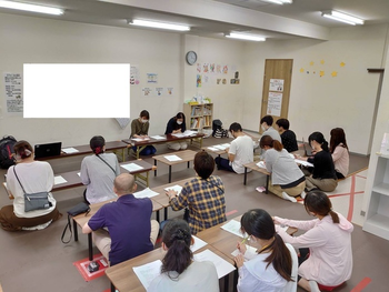 療育支援エフ 室見教室/スタッフの専門性・育成環境