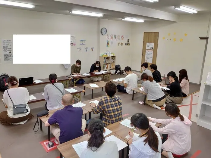 療育支援エフ　室見教室/スタッフの専門性・育成環境