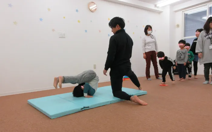 週2回の運動教室では、体幹や瞬発力を鍛えます!