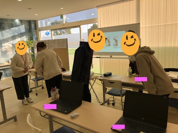 就労準備型放課後等デイサービス ナインカレッジ/日常の支援風景