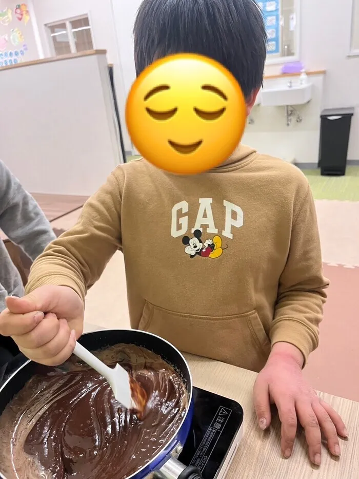  LEGON Kids谷町/レゴンキッズ谷町のバレンタインチョコ作り