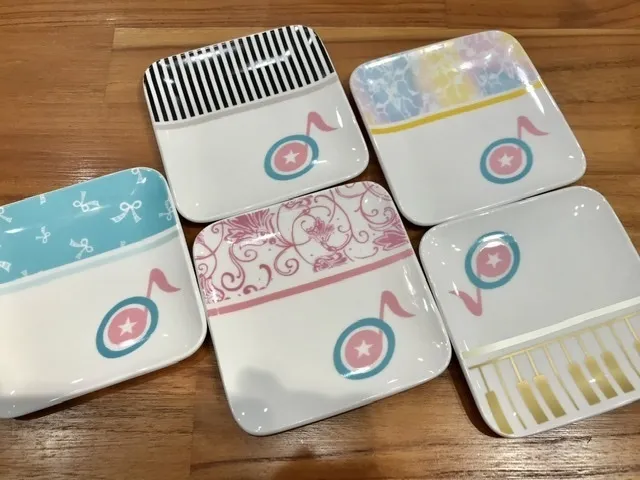 オペラ LABO/オペラ LABOのロゴ入りお皿✨