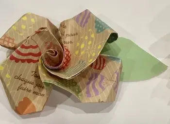 オペラ LABO/難しい折り紙に挑戦！