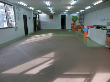 児童サポートチームにじいろの木/設備