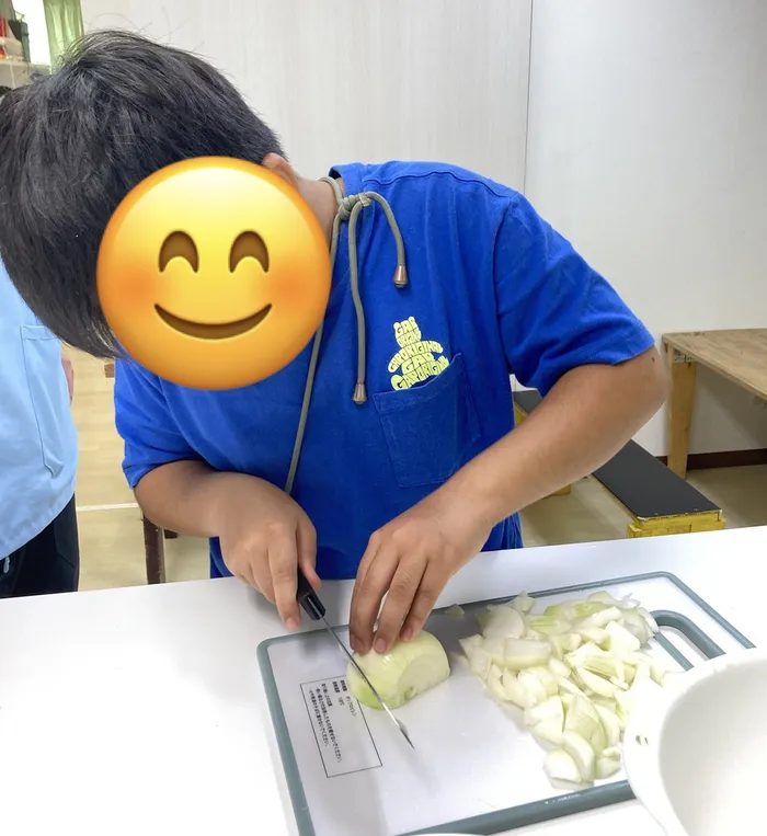 ぽにー/食育プログラム　「カレー作り🍛」