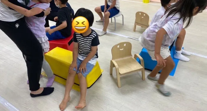 きりんのあくび　kids　ながせ/いすとりゲーム💺