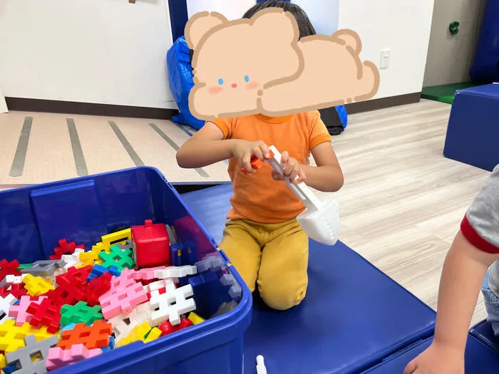 きりんのあくび　kids　ながせ/ブロックで何作ろう😆