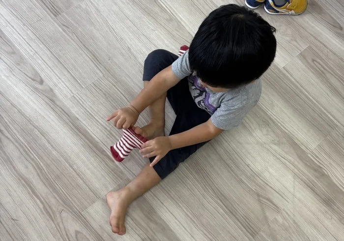 運動療育　きりんのあくび　kids　ながせ/身支度🧦