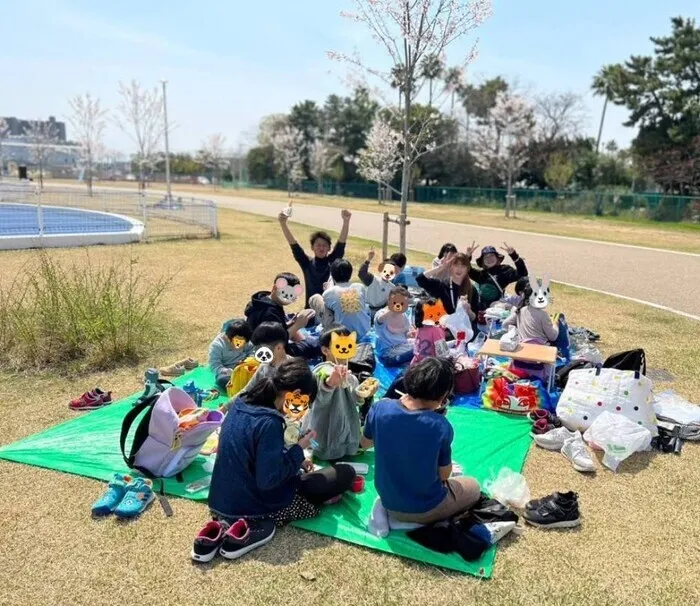 きりんのあくび　kids　ながせ/🌸久宝寺緑地公園でピクニック🌸🍱