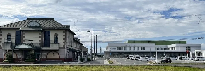 瀬戸内市民病院と社会福祉協議会が西向かいにあります。