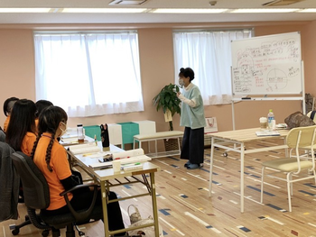 【重心 利用者募集】Dr.シロクマの重症心身障がい児デイサービス/スタッフの専門性・育成環境