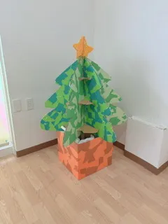 ふぁみさぽここ鹿児島南/手作りクリスマスツリー
