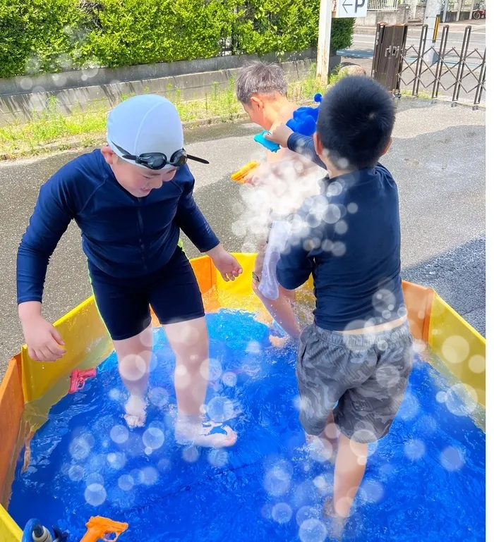 ぴっぴ岩沼/冷たくてきもち～い！水あそび！！