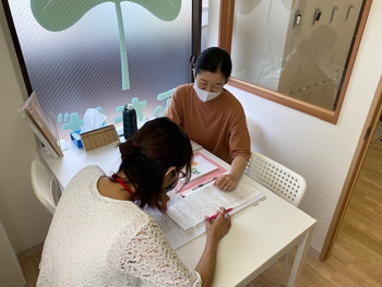 ふたば教室/スタッフの専門性・育成環境