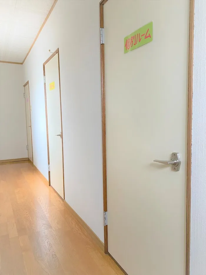 個別ルームはなんと3部屋もあります!
