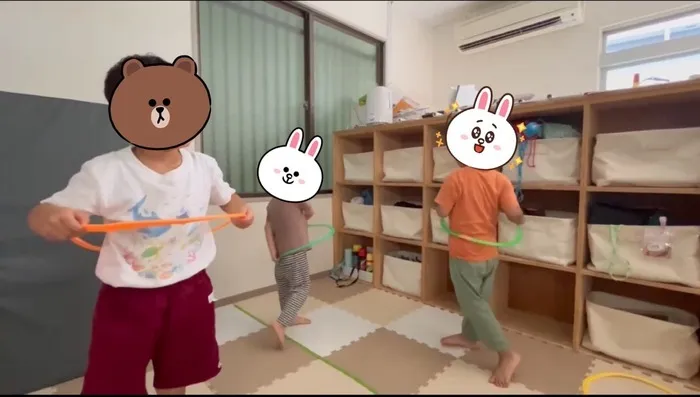 ST常駐！個別療育通所時毎回受けられます！園お迎えあり！児童発達支援事業所　メモリー/フラフープ🎶