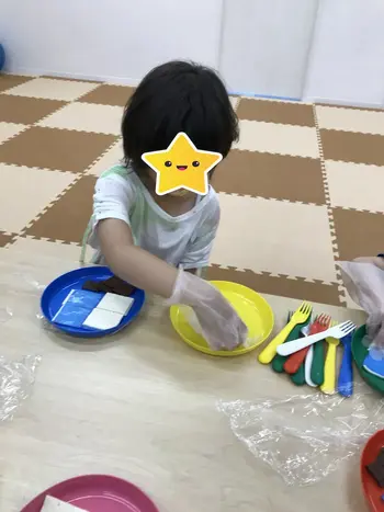 放課後デイサービスtoiro 日野/おやつ作りプログラム★ミニチョコパイ