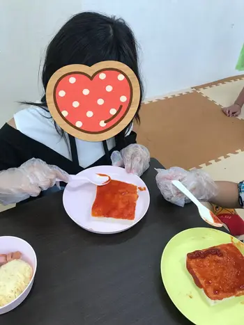放課後デイサービスtoiro南林間/ピザ風トーストを作りました☆