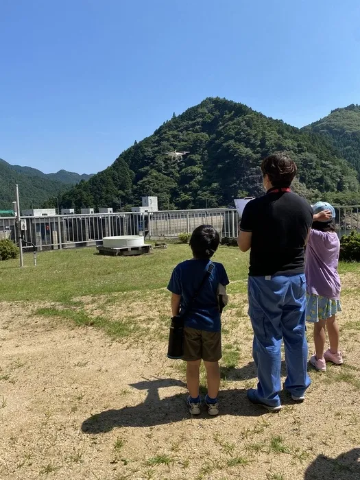 子ども発達未来塾/安濃ダム見学