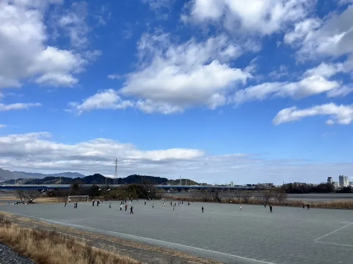 かぶとむしクラブ　番町/運動教室　凧あげ