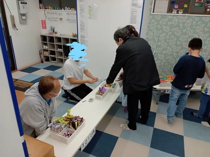 ふれあい児童発達支援・放課後等デイサービス　市川行徳教室/うまく買い物できたなか？