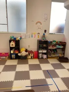 宿題のあとは、プレールームで、様々な活動を行います。